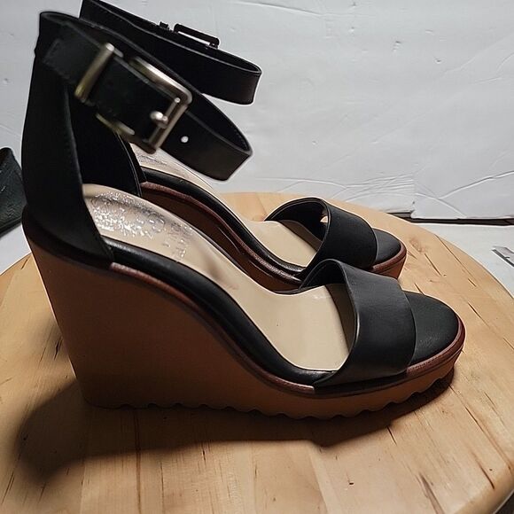 VINCE CAMUTO GRETAM WEDGE SANDAL Size 6.5 M BLACK SOFT SILKY LEATHER - Picture 3 of 6